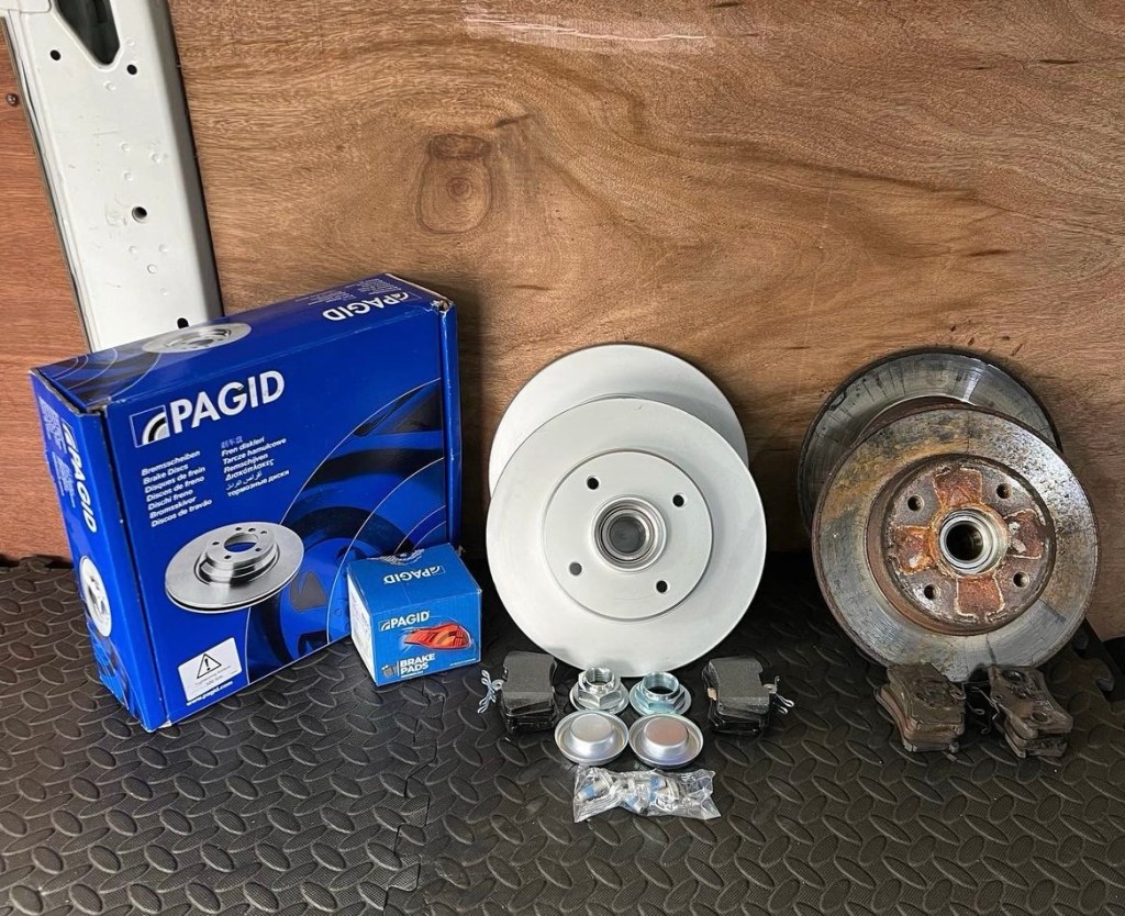 Brake pads and discs crawley