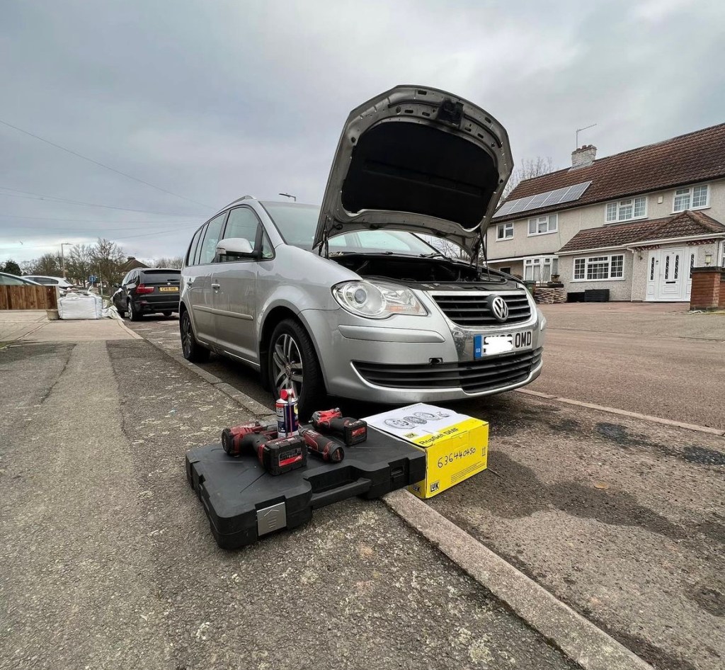 Mobile mechanic Crawley